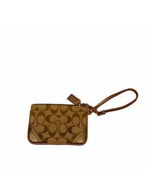Coach Brown Wristlet Pattern